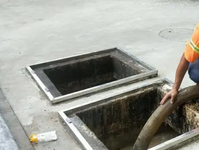 青神化粪池清理